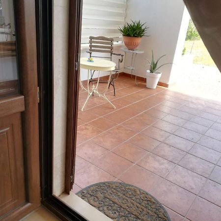 Albaetramonto Bed & Breakfast Cozze Bagian luar foto