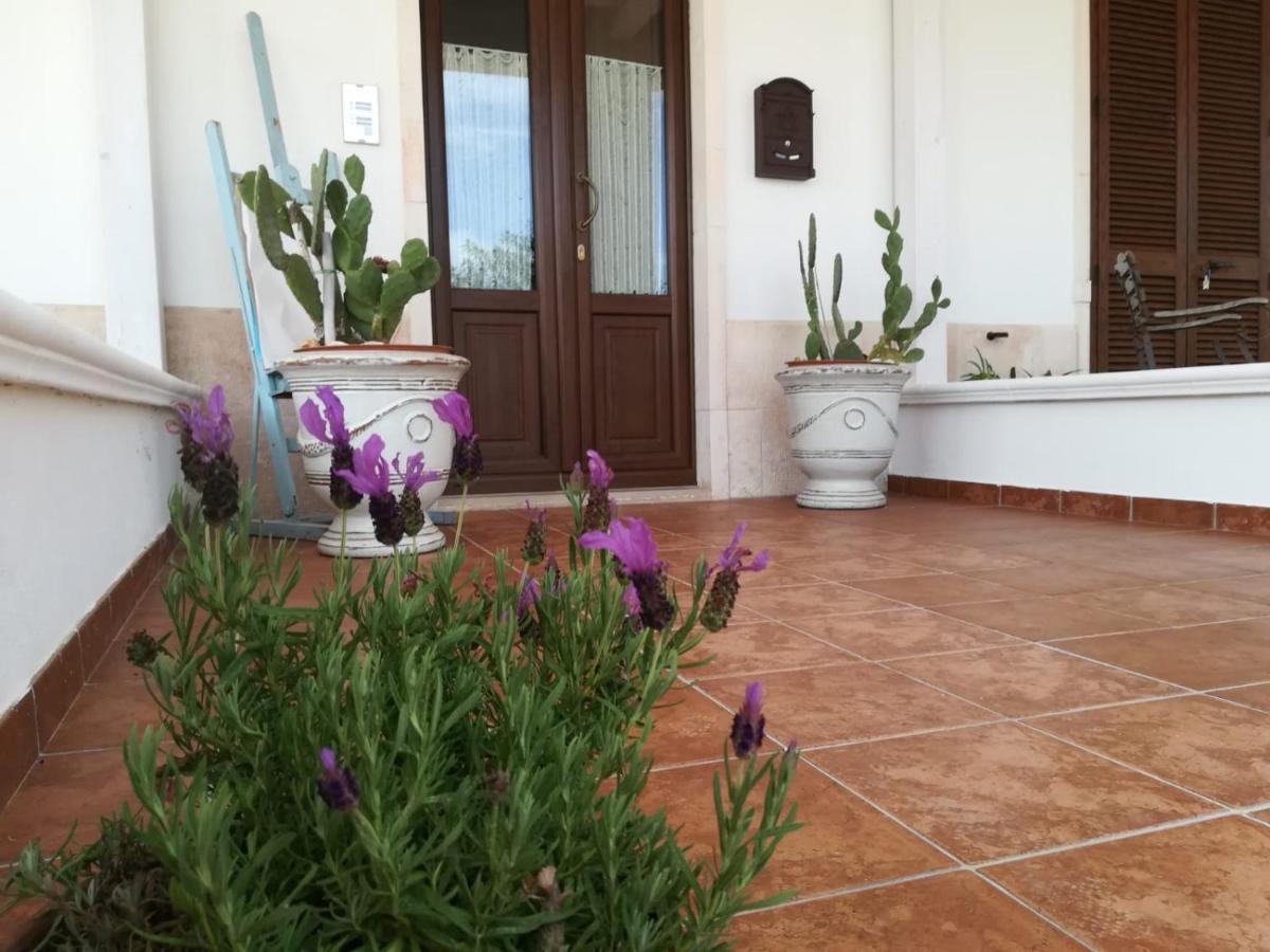 Albaetramonto Bed & Breakfast Cozze Bagian luar foto